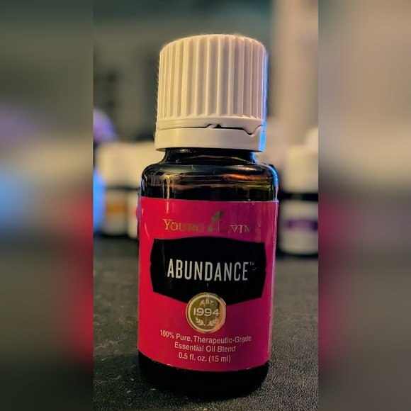 Young Living Abundance Essential Oil 15ml Bottle New Sealed - Picture 1 of 1